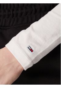 Tommy Jeans Bluzka Essential Logo DW0DW14911 Biały Regular Fit. Kolor: biały. Materiał: bawełna