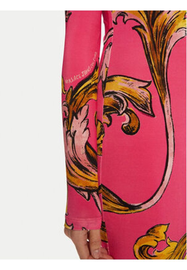 Versace Jeans Couture Sukienka codzienna 78HAO920 Różowy Regular Fit. Okazja: na co dzień. Kolor: różowy. Materiał: wiskoza. Typ sukienki: proste. Styl: casual