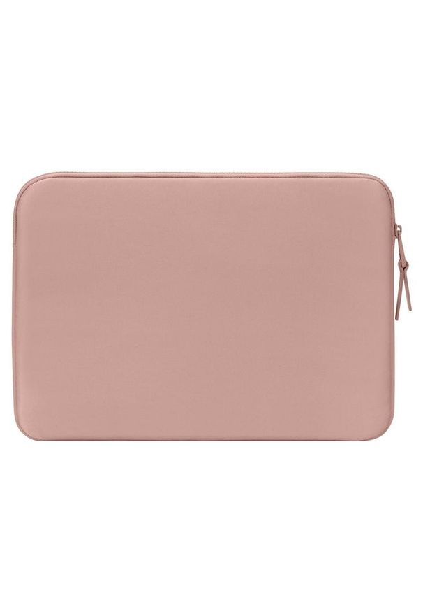 Etui Kate Spade New York Puffer Sleeve do MacBook Pro 16'' / Laptop 16'' (Madison Rouge Nylon). Materiał: nylon. Styl: casual, elegancki