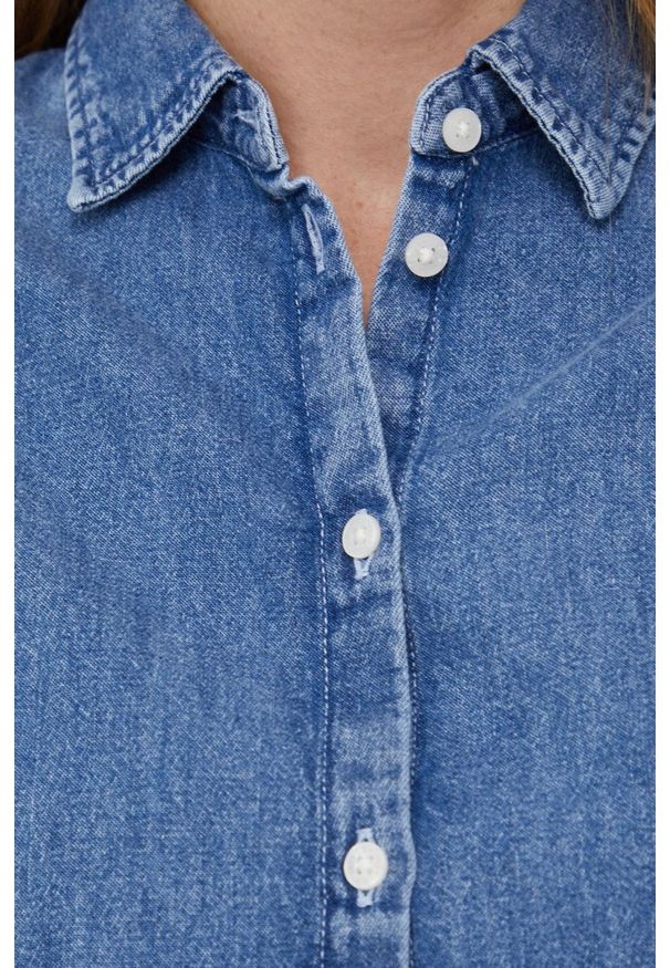 Lee Koszula jeansowa damska regular z kołnierzykiem klasycznym. Okazja: na co dzień. Typ kołnierza: kołnierzyk klasyczny. Kolor: niebieski. Materiał: jeans. Długość rękawa: długi rękaw. Długość: długie. Wzór: gładki. Styl: klasyczny