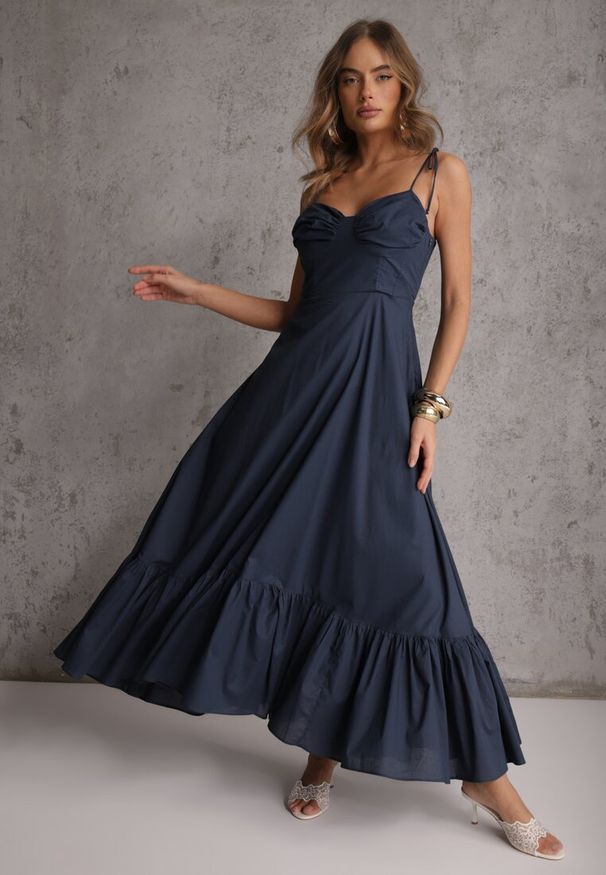 Renee - Granatowa Rozkloszowana Sukienka z Bawełny z Wiązanymi Ramiączkami Milistia. Okazja: na co dzień. Typ kołnierza: dekolt gorset. Kolor: niebieski. Materiał: bawełna. Długość rękawa: na ramiączkach. Typ sukienki: proste, gorsetowe, rozkloszowane, oversize. Styl: casual. Długość: mini