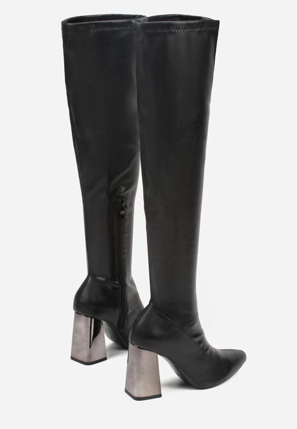 Renee - Czarne Dopasowane Kozaki Vices za Kolano na Metalicznym Słupku Todvira. Okazja: na imprezę. Wysokość cholewki: za kolano. Kolor: czarny. Materiał: jeans. Obcas: na słupku. Styl: elegancki