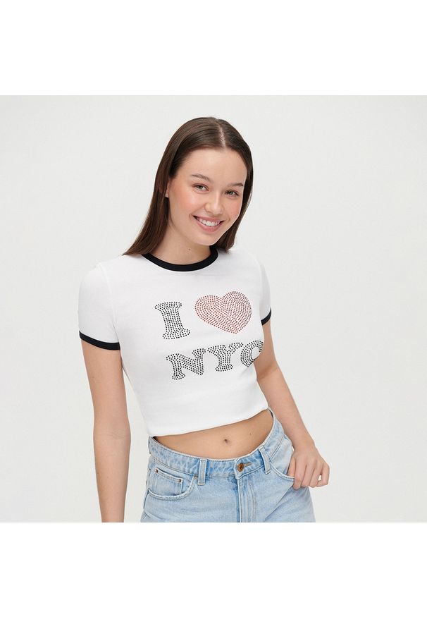 House - Biały top z cekinową aplikacją I Love NYC - Biały. Kolor: biały. Wzór: aplikacja