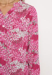 Born2be - Fuksjowa Koszulowa Bluzka z Wiskozy w Abstrakcyjny Wzór Dralisa. Kolor: różowy. Materiał: wiskoza #6