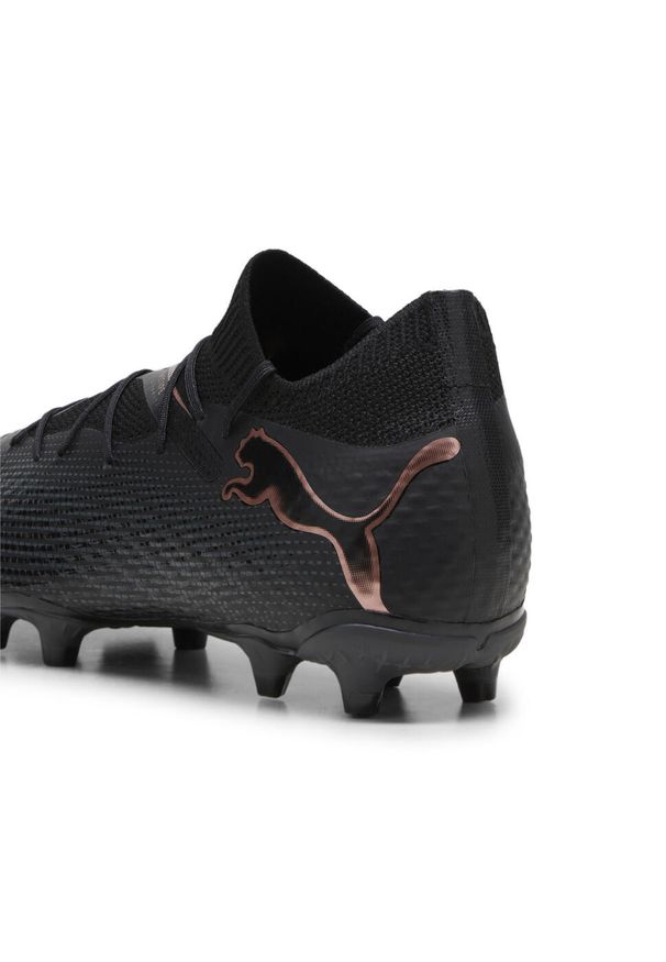 Buty Piłkarskie Puma Future 7 Pro Fg/Ag Dorosłych. Kolor: wielokolorowy, czarny, brązowy. Materiał: guma, tkanina, syntetyk. Sport: piłka nożna