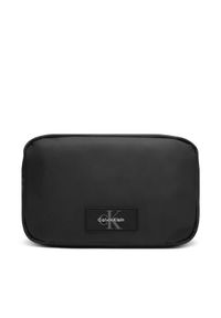 Calvin Klein Kosmetyczka Utility Dopp Kit W/ Hanger LV04D1135G Czarny. Kolor: czarny. Materiał: materiał