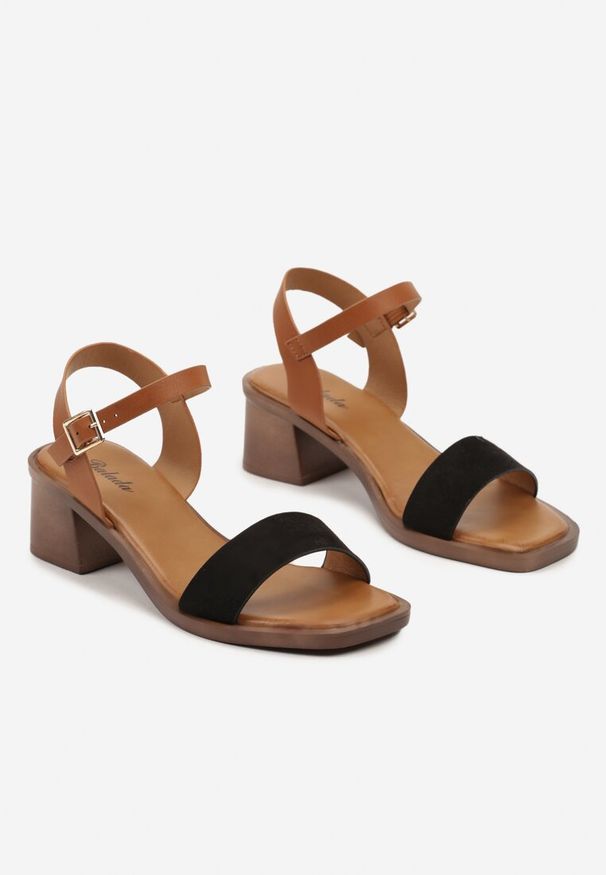 Renee - Czarne Sandały Boho z Imitacją Drewna na Obcasie i Podeszwie Effioma. Zapięcie: klamry. Kolor: czarny. Sezon: lato. Obcas: na obcasie. Styl: boho. Wysokość obcasa: średni