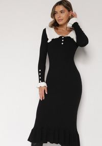 Born2be - Czarna Dzianinowa Sukienka Retro z Wiskozą z Kołnierzykiem i Falbanami Hanlira. Okazja: na co dzień. Kolor: czarny. Materiał: dzianina, wiskoza. Styl: retro #6