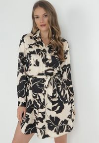 Born2be - Beżowa Sukienka Koszulowa w Kwiaty z Wiązanym Paskiem Rosava. Kolor: beżowy. Materiał: materiał. Wzór: kwiaty. Typ sukienki: koszulowe #1