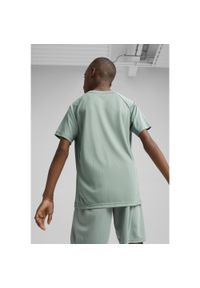 Puma - Młodzieżowa koszulka Active Sports Poly z grafiką PUMA Green Moon. Kolor: zielony