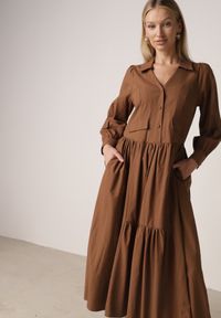 Born2be - Brązowa Bawełniano-Wiskozowa Sukienka Koszulowa z Imitacją Kieszeni Biriala. Okazja: na co dzień. Kolor: brązowy. Materiał: wiskoza, bawełna. Typ sukienki: koszulowe. Styl: casual, elegancki, klasyczny #4