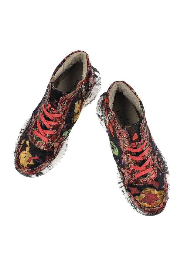 Czerwone Sneakersy Laura Vita Eleganckie Obuwie Damskie. Zapięcie: sznurówki. Kolor: czerwony. Materiał: materiał. Szerokość cholewki: normalna. Wzór: kwiaty, aplikacja, nadruk. Styl: elegancki