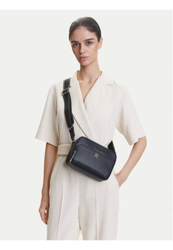 TOMMY HILFIGER - Tommy Hilfiger Torebka Th Joy Camera Bag AW0AW16812 Granatowy. Kolor: niebieski. Materiał: skórzane