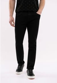 Volcano - Czarne jeansy Regular Fit, D-JERRY 33. Stan: standardowy. Kolor: czarny. Styl: klasyczny
