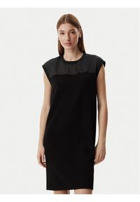 Karl Lagerfeld - KARL LAGERFELD Sukienka codzienna B2W13033 Czarny Regular Fit. Okazja: na co dzień. Typ kołnierza: dekolt w karo. Kolor: czarny. Materiał: syntetyk. Typ sukienki: proste. Styl: casual #1