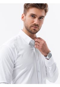 Ombre Clothing - Koszula męska z długim rękawem SLIM FIT - biała - Rozmiar: S. Typ kołnierza: kołnierzyk klasyczny. Kolor: biały. Materiał: bawełna, elastan, tkanina. Długość rękawa: długi rękaw. Długość: długie. Wzór: gładki. Styl: klasyczny, elegancki #1