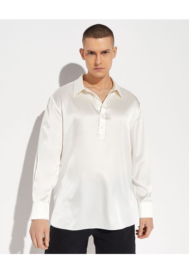 SER.O.YA NEW YORK - Jedwabna koszula Evan. Kolor: biały. Materiał: jedwab. Długość rękawa: długi rękaw. Długość: długie. Styl: klasyczny
