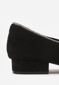 Born2be - Czarne Balerinki na Płaskiej Podeszwie z Kokardą i Cyrkoniami Evalyra. Okazja: na co dzień. Kolor: czarny. Wzór: aplikacja. Obcas: na płaskiej podeszwie. Styl: casual, wizytowy. Wysokość obcasa: niski #6