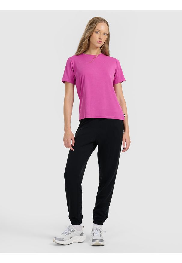 4f - 4F T-shirt z prążkowanej dzianiny z modalem damski - różowy L. Okazja: na co dzień. Kolor: różowy. Materiał: prążkowany, dzianina. Styl: casual