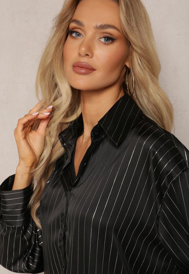 Renee - Czarna Koszula o Fasonie Oversize z Metaliczną Nicią Venatti. Kolor: czarny