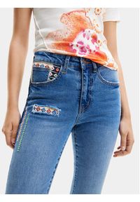 Desigual Jeansy Maryland 24SWDD31 Niebieski Slim Fit. Kolor: niebieski #6