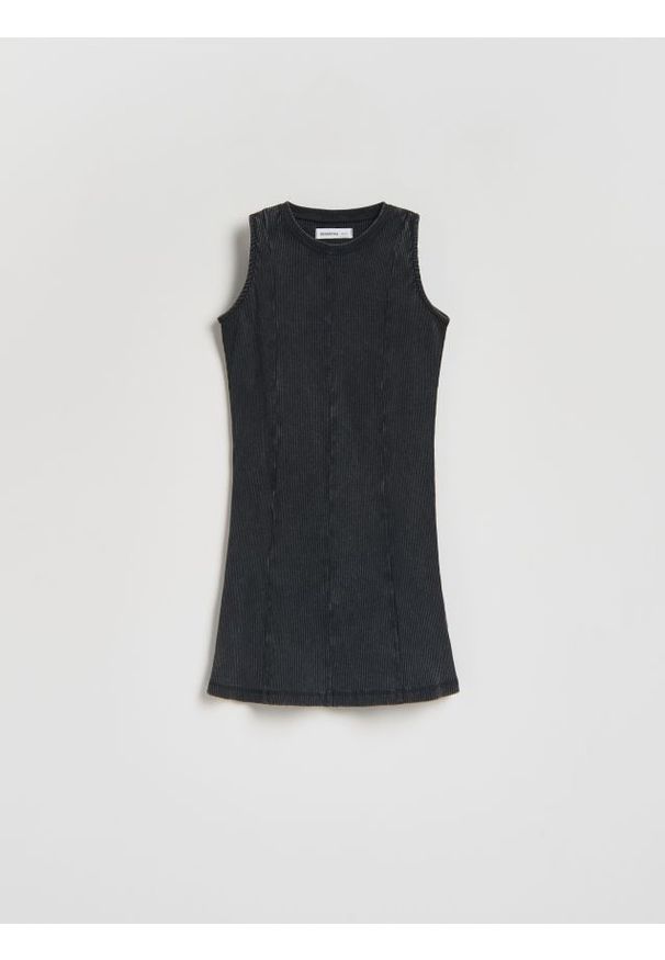 Reserved - Sukienka z efektem sprania - czarny. Kolor: czarny. Materiał: bawełna