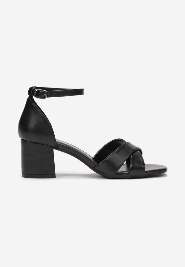 Renee - Czarne Sandały na Niskim Słupku z Paskami Caylor. Zapięcie: pasek. Kolor: czarny. Obcas: na słupku. Styl: elegancki