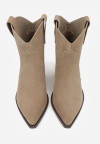 Renee - Ciemnobeżowe Botki Typu Kowbojki na Stożku ze Skóry Naturalnej Clearfeather. Okazja: na co dzień. Kolor: beżowy. Materiał: skóra. Obcas: na stożku. Styl: klasyczny, casual #2