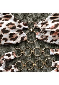 Intica - Bikini plażowe z ozdobnymi kółkami SueElle. Kolor: biały. Materiał: materiał, skóra #9