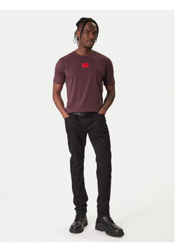 Hugo - HUGO T-Shirt Diragolino 50447978 Brązowy Regular Fit. Kolor: brązowy. Materiał: bawełna