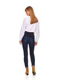 TOP SECRET - Spodnie damskie jeansowe push up. Okazja: do pracy, na co dzień. Stan: podwyższony. Kolor: niebieski. Materiał: jeans. Długość: długie. Sezon: jesień. Styl: casual #4