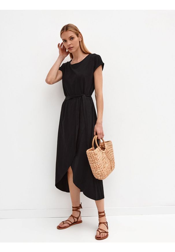 TOP SECRET - Bawełniana sukienka midi. Kolor: czarny. Materiał: bawełna. Długość rękawa: krótki rękaw. Typ sukienki: kopertowe. Długość: midi