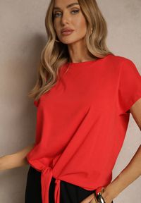 Renee - Czerwony Bawełniany T-shirt Wiązany u Dołu Sunalina. Okazja: na co dzień. Kolor: czerwony. Materiał: bawełna. Styl: casual
