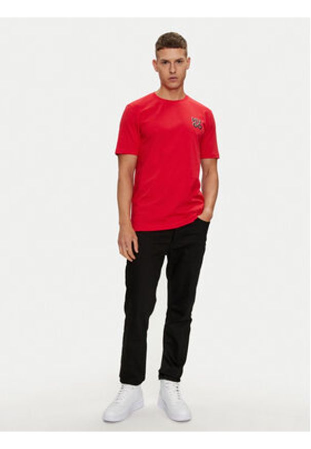 Hugo T-Shirt Dimoniti 50522434 Czerwony Regular Fit. Kolor: czerwony. Materiał: bawełna