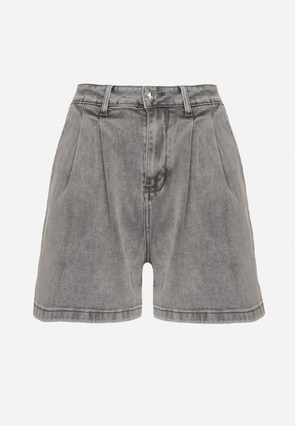 Born2be - Szare Szorty Jeansowe z Wysokim Stanem i Ozdobnymi Zakładkami Talissae. Okazja: na co dzień. Stan: podwyższony. Kolor: szary. Materiał: jeans. Sezon: lato, wiosna. Styl: elegancki, casual
