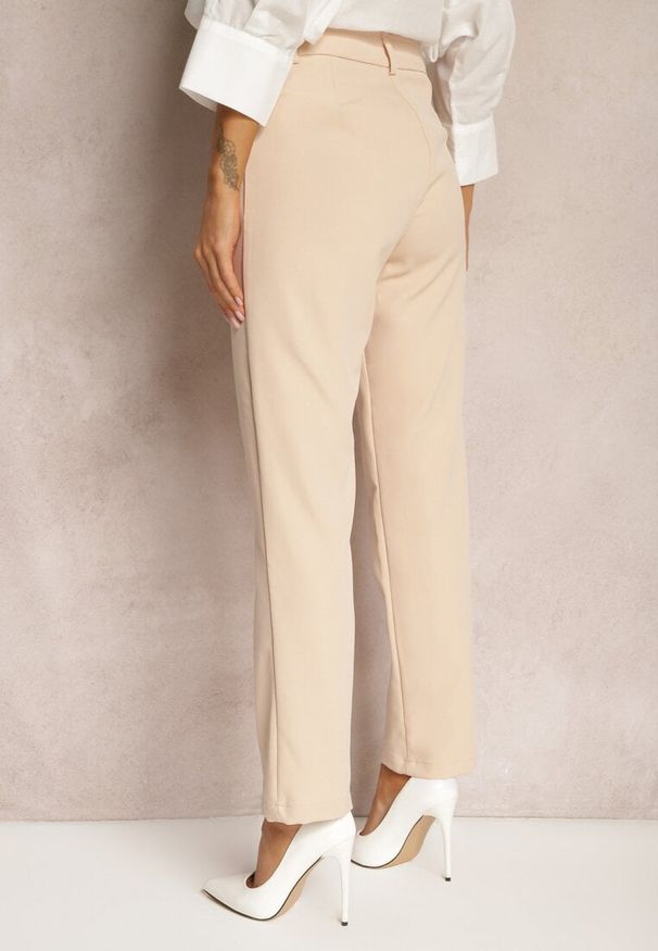 Renee - Beżowe Garniturowe Spodnie z Rozszerzanymi Nogawkami High Waist Stagiona. Stan: podwyższony. Kolor: beżowy. Styl: klasyczny