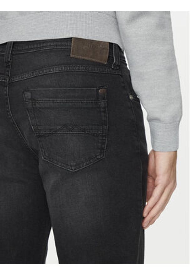 Mustang Jeansy Washington 1016334 Czarny Straight Fit. Kolor: czarny