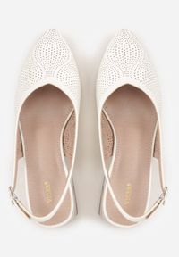 Renee - Białe Czółenka VICES z Ozdobnym Słupkiem Drobną Perforacją i Noskiem w Szpic Lynnsyss. Kolor: biały. Materiał: satyna. Obcas: na słupku. Styl: elegancki #8