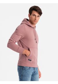 Ombre Clothing - Bluza dresowa męska kangurka z kapturem BASIC – ciemnoróżowa V4 OM-SSBN-0161 - XXL. Okazja: na co dzień. Typ kołnierza: kaptur. Kolor: różowy. Materiał: dresówka. Wzór: jednolity. Styl: sportowy, casual #4