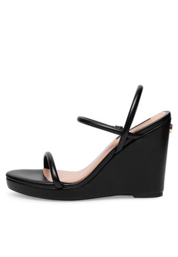Nine West Sandały WFA2624-1 Czarny. Kolor: czarny. Materiał: syntetyk