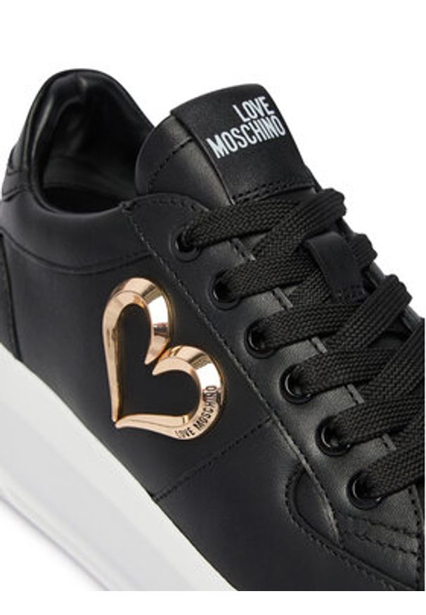Love Moschino - LOVE MOSCHINO Sneakersy JA15485G0OIA0000 Czarny. Kolor: czarny. Materiał: skóra