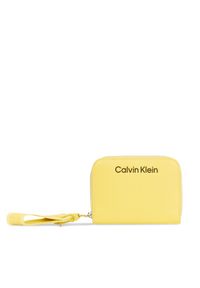 Duży Portfel Damski Calvin Klein. Kolor: żółty