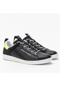Sneakers'y Armani Exchange (XUX096 XV291 K527). Kolor: czarny