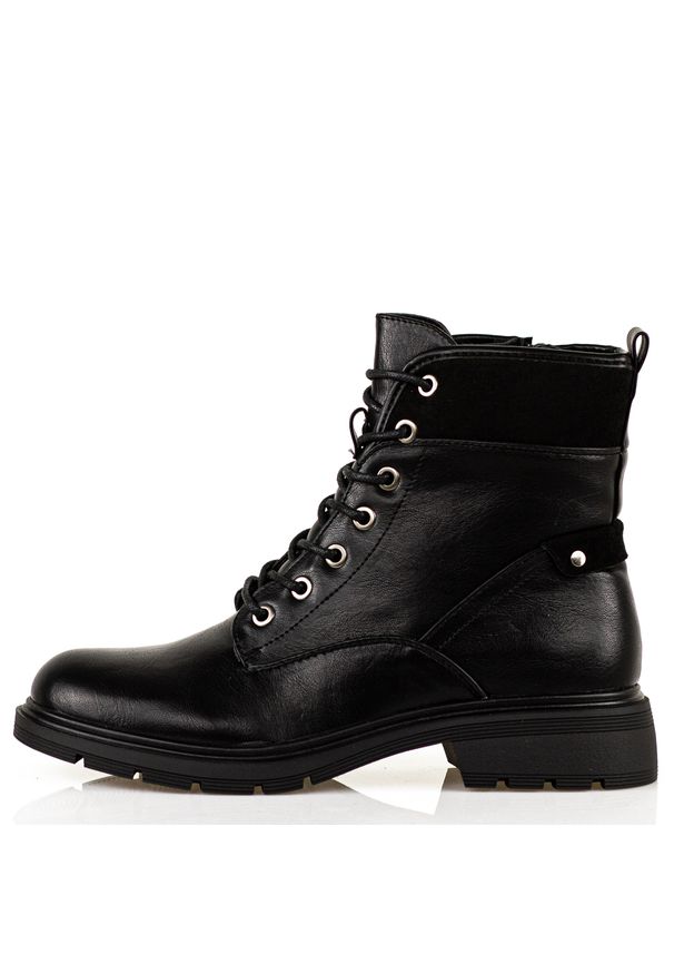 Czarne botki damskie M.Daszyński 2501-3. Nosek buta: okrągły. Zapięcie: sznurówki. Kolor: czarny. Materiał: skóra. Sezon: zima, jesień. Obcas: na obcasie