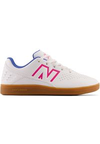 New Balance - Halówki dziecięce AUDAZO V6 CONTROL JNR IN SJA3IWB6 – białe. Kolor: biały. Materiał: syntetyk, materiał. Szerokość cholewki: normalna. Sport: piłka nożna