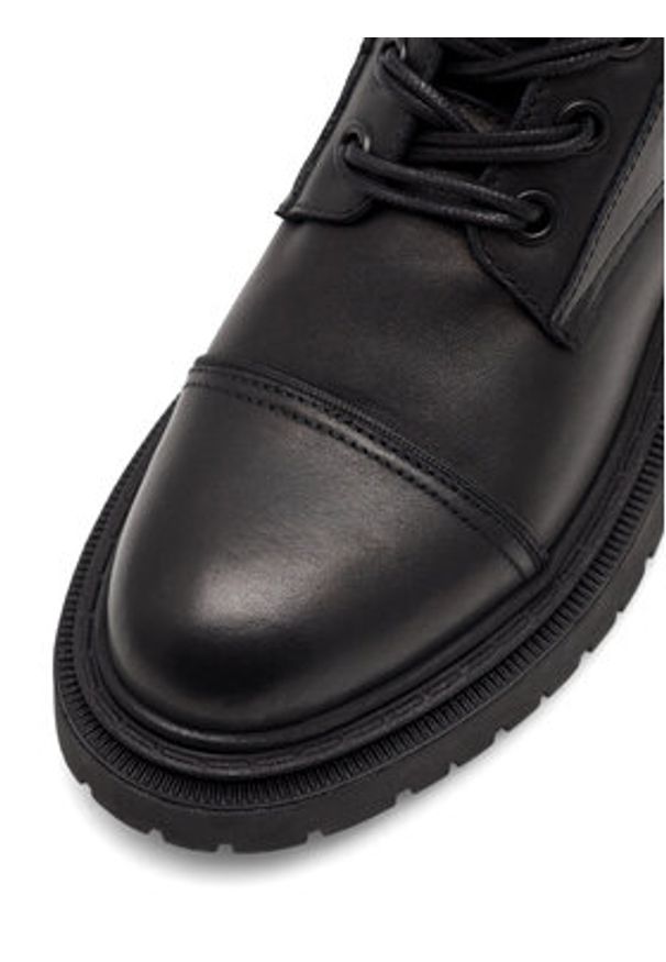 Badura Trzewiki 70307 Czarny. Kolor: czarny. Materiał: skóra