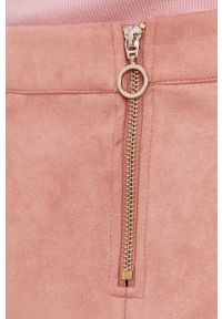 Vero Moda Spódnica kolor różowy mini prosta. Okazja: na co dzień. Kolor: różowy. Materiał: dzianina. Wzór: gładki. Styl: casual #2