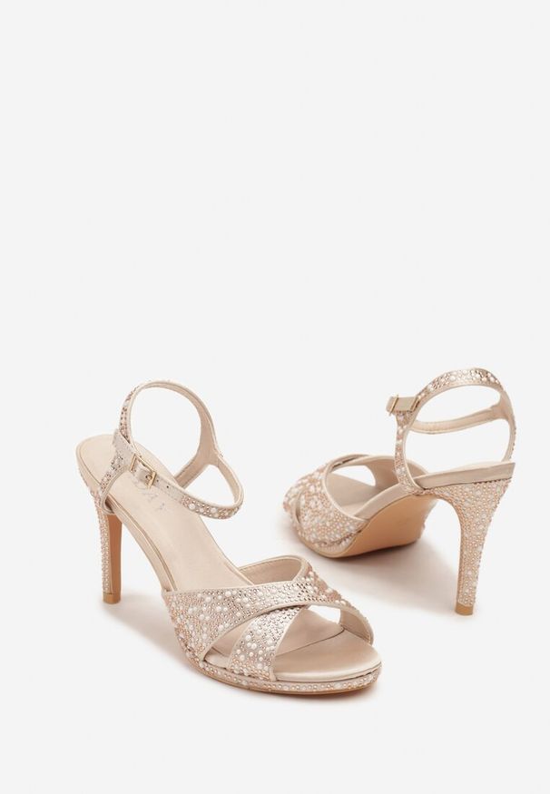 Born2be - Beżowe Sandały na Szpilce Ozdobione Perełkami i Cyrkoniami Giolarina. Zapięcie: sprzączka. Kolor: beżowy. Wzór: aplikacja. Obcas: na szpilce. Styl: elegancki, wizytowy