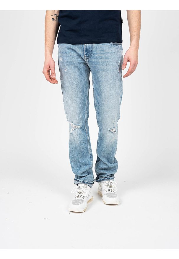 TOMMY HILFIGER - Tommy Jeans Jeansy "Ryan" | DM0DM13265 | Ryan | Mężczyzna | Niebieski. Okazja: na co dzień. Kolor: niebieski. Styl: casual