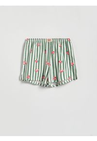 Reserved - Szorty w paski - wielobarwny. Materiał: bawełna. Wzór: paski
